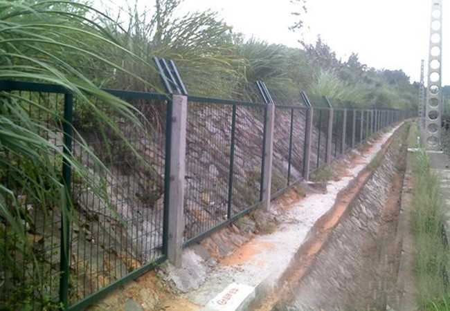 鐵路防護柵欄圖片3